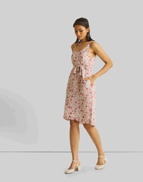 Shop Reistor Fitted Knee Length Dress In Petal Fusion