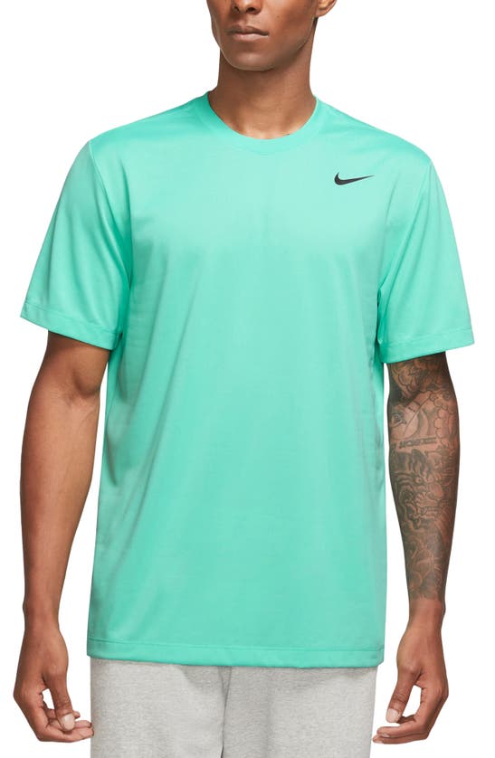 Nike Dri-fit Legend T-shirt In Light Menta/ Black