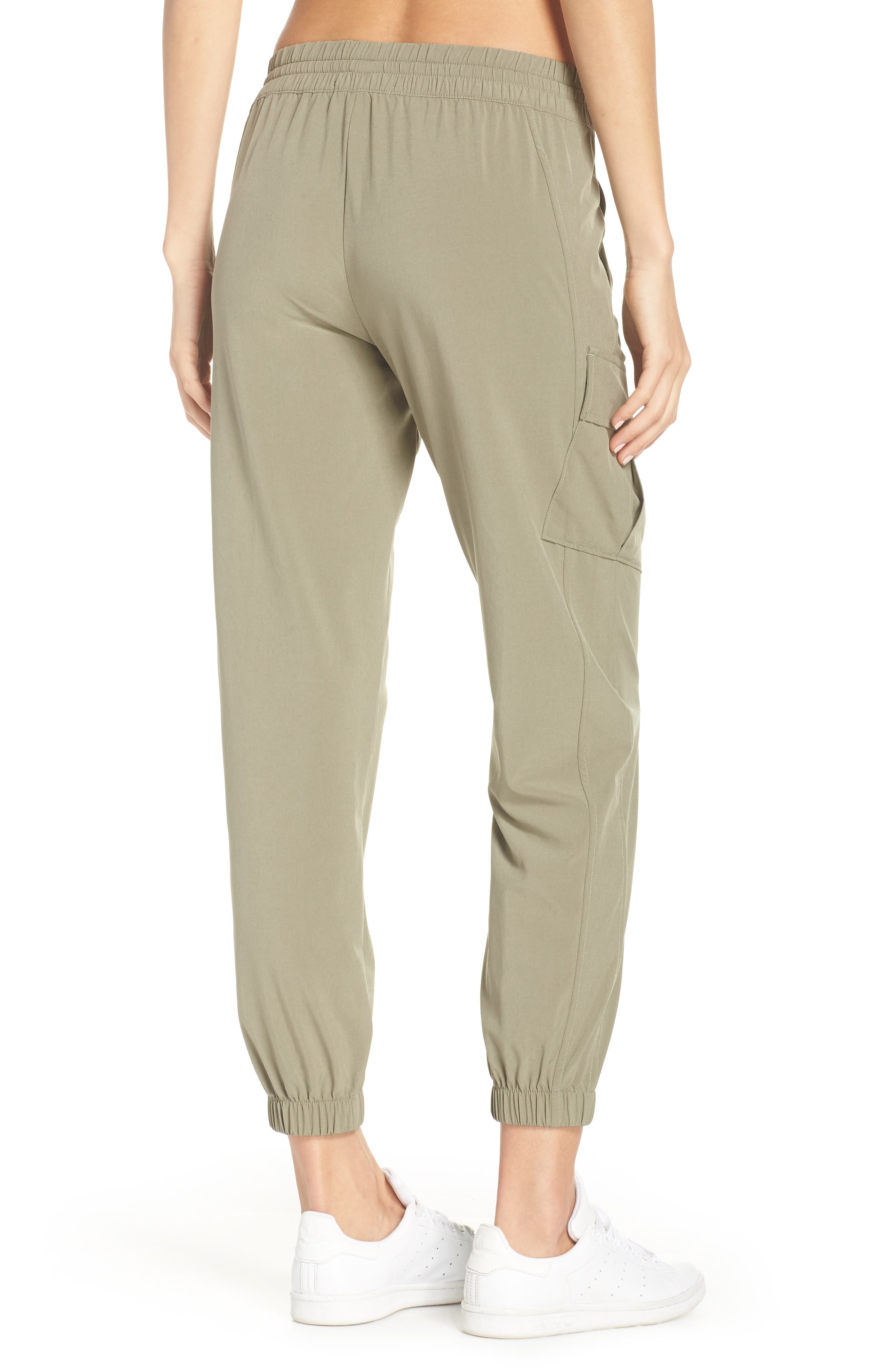 zella urban cargo jogger pants