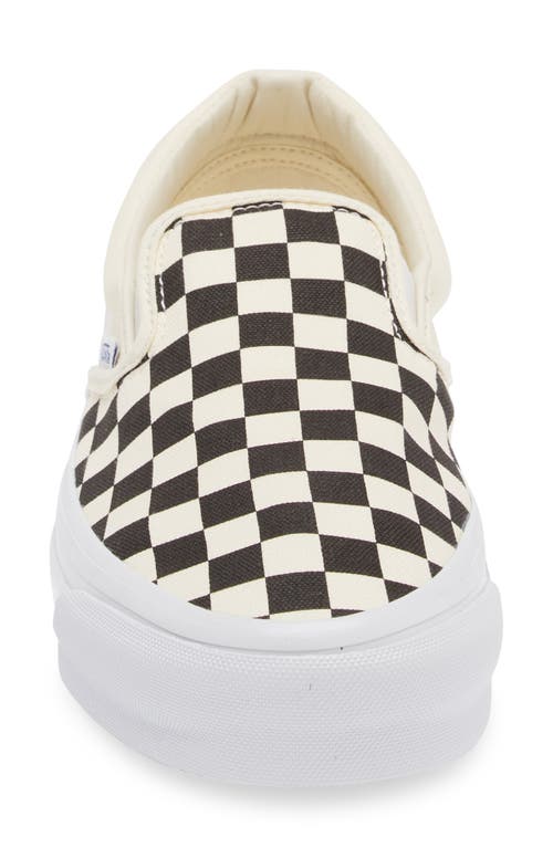 Shop Vans Reissue '98 Premium Classic Sneaker In Lx Checkerboard Black/white