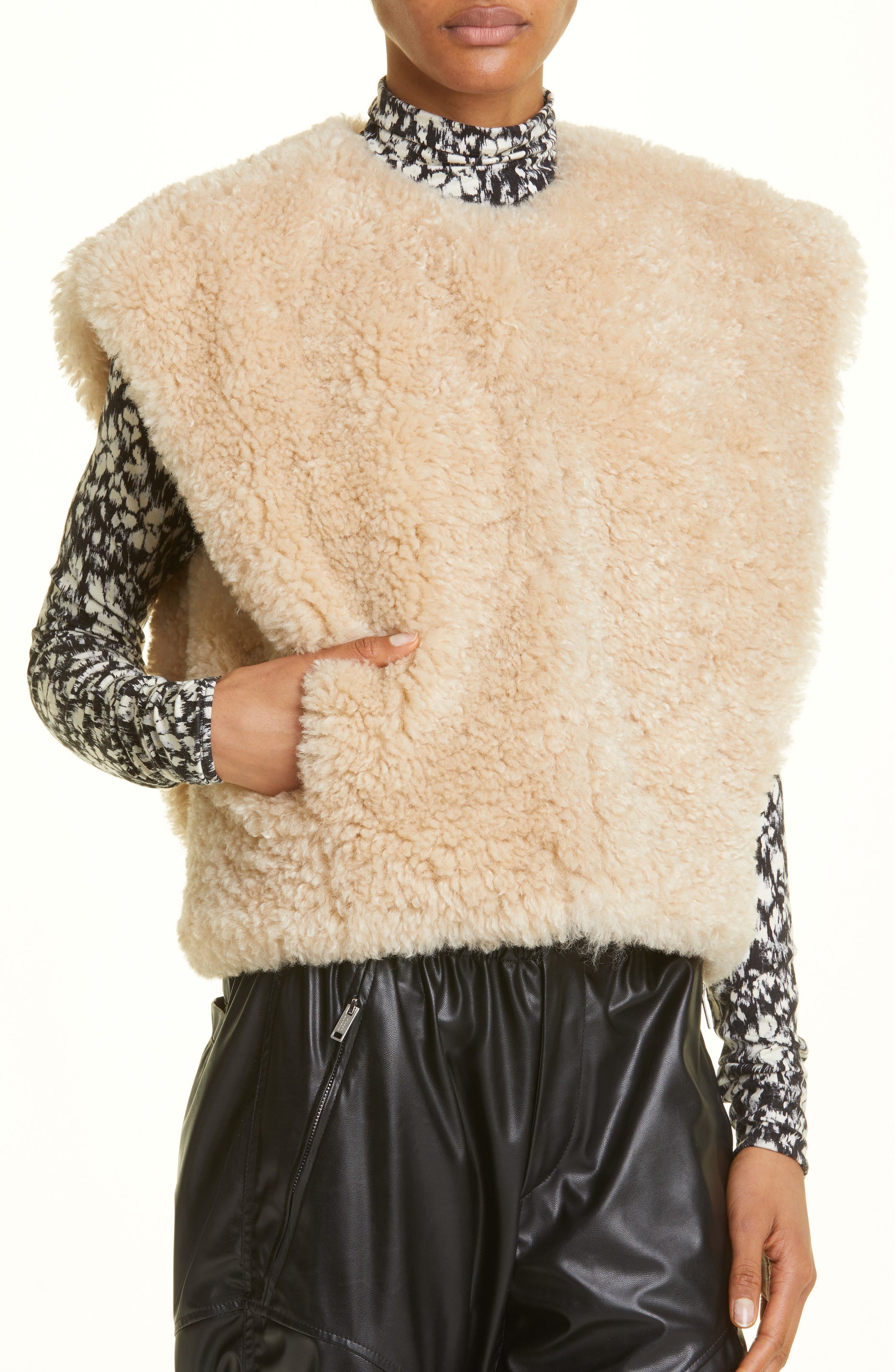 Isabel Marant(イザベルマラン)Edwina lamb shearling vest/Sale Isabel Marant Edwina Genuine Shearling Vest | Nordstrom