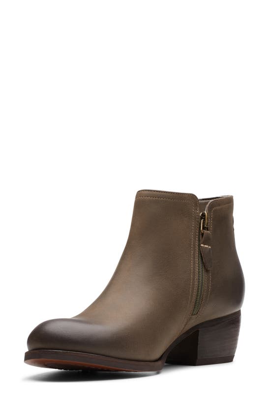 CLARKS MAYPEARL RAMIE BOOTIE