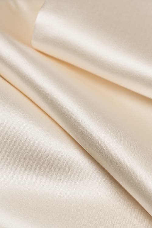 Elizabetta La Scala In White