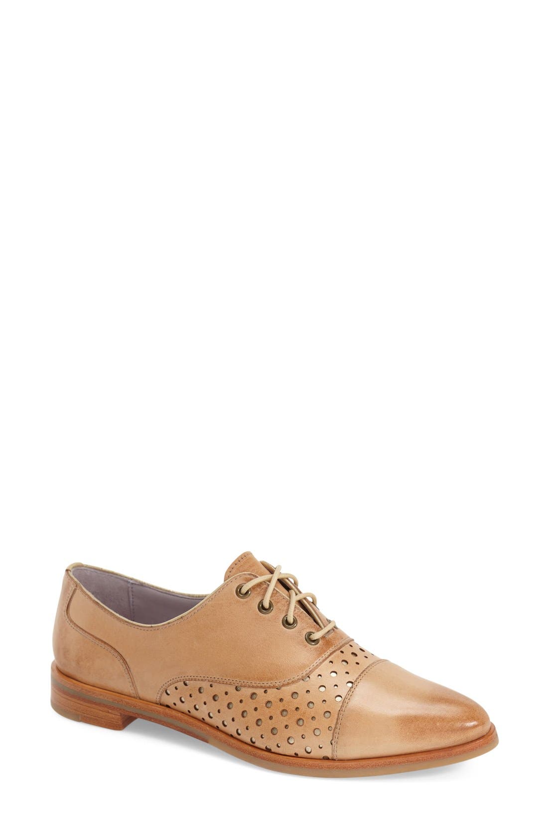 johnston and murphy womens oxfords