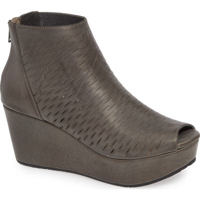 Chocolat Blu Warner Perforated Platform Bootie, Grey