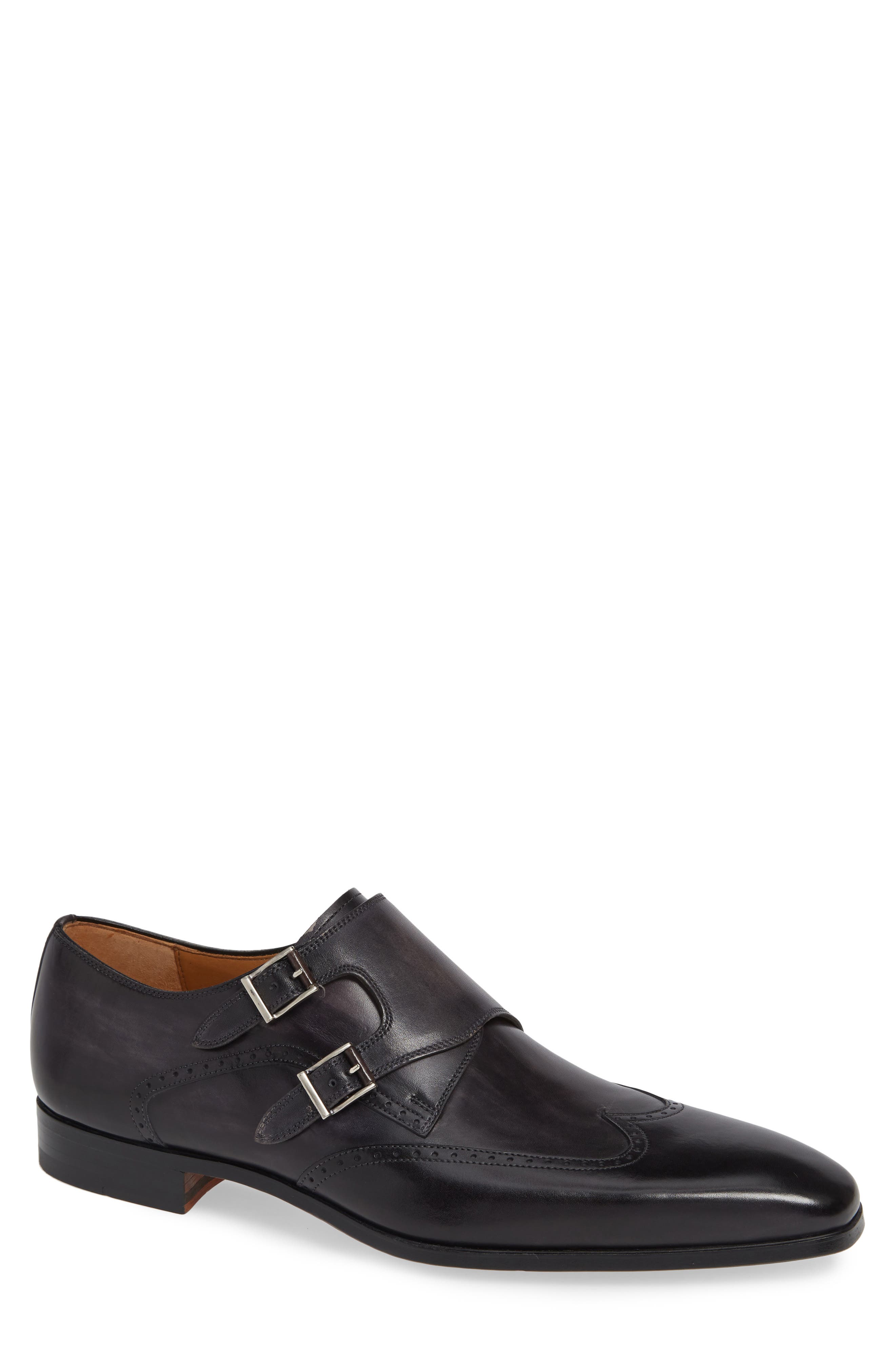 magnanni wingtip shoes