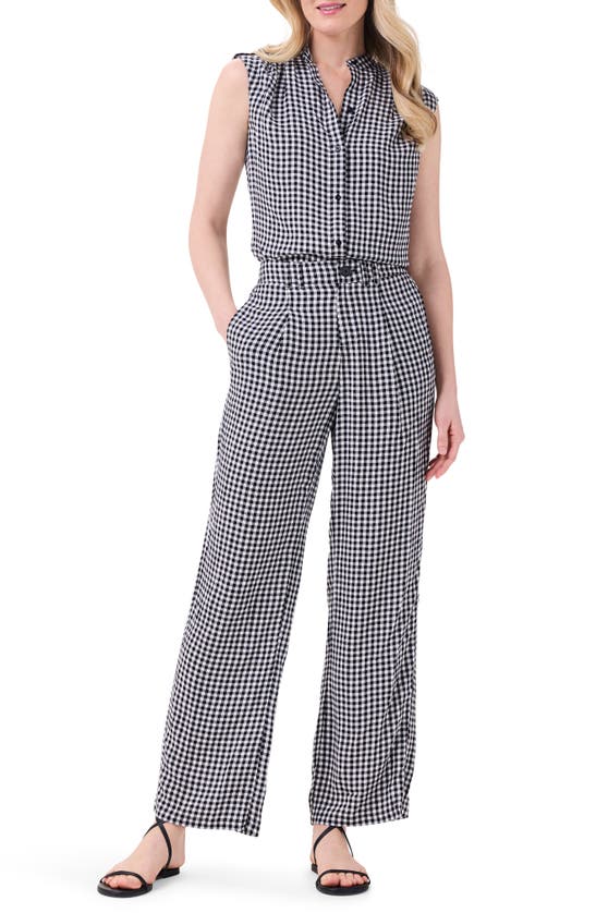 Nic + Zoe Gingham Sleeveless Button-up Shirt In Black Multi