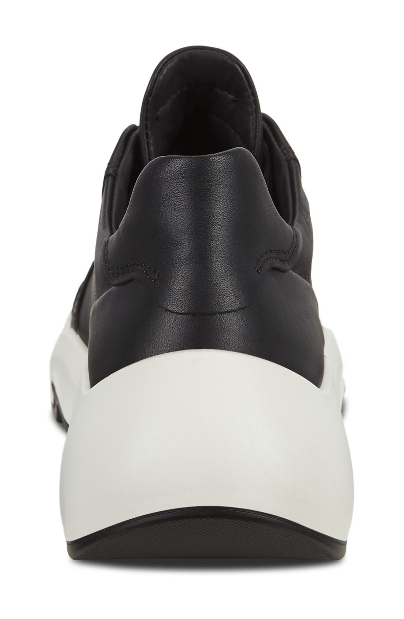 ecco chunky sneaker