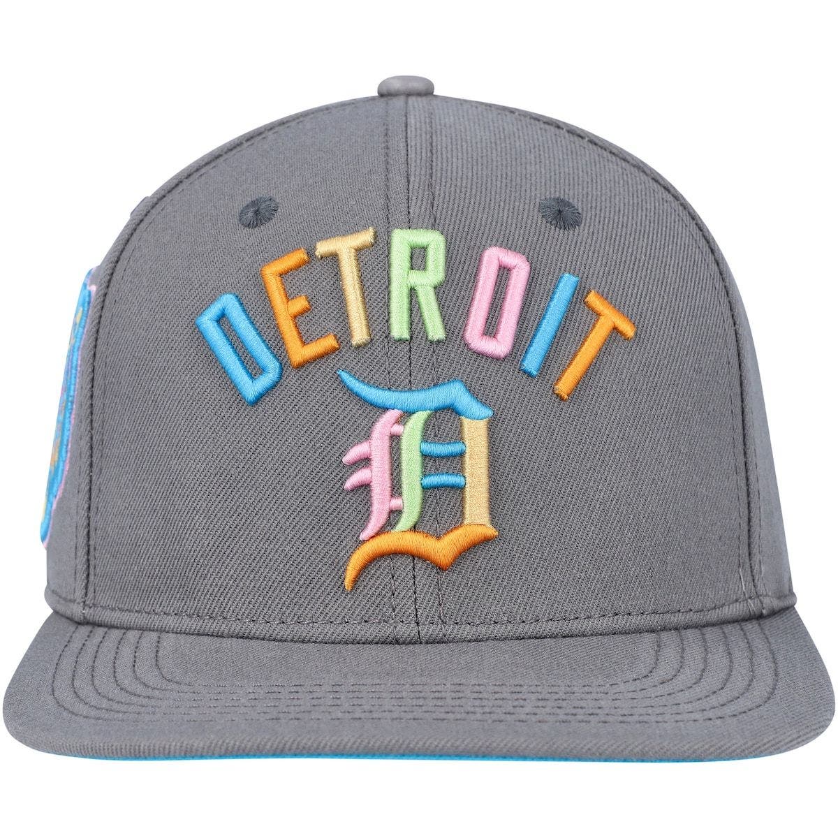 Men's Detroit Tigers Pro Standard Black Triple Black Wool Snapback Hat