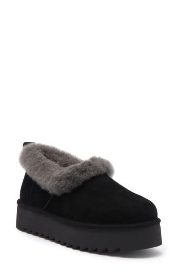 Ugg ® Nita Genuine Shearling Slipper In Black