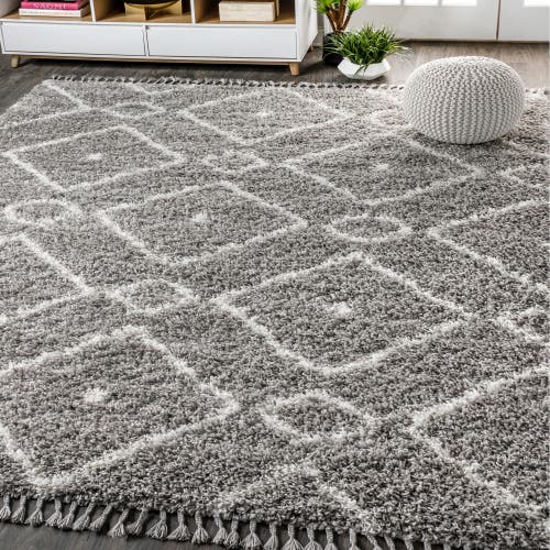 Jonathan Y Mercer Shag Plush Tassel Moroccan Diamond Denim Area Rug In Gray/cream