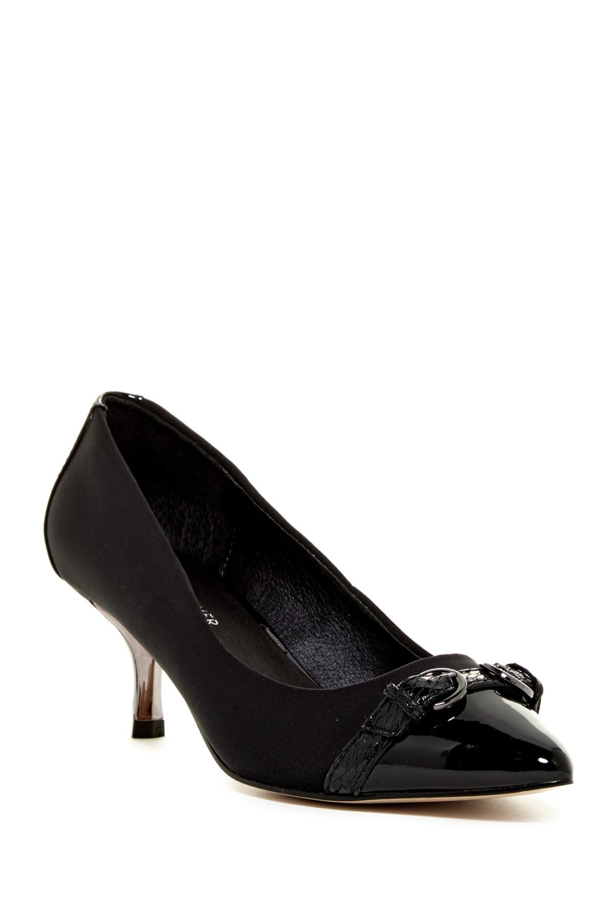 Donald Pliner | Goga Kitten Heel Pump 