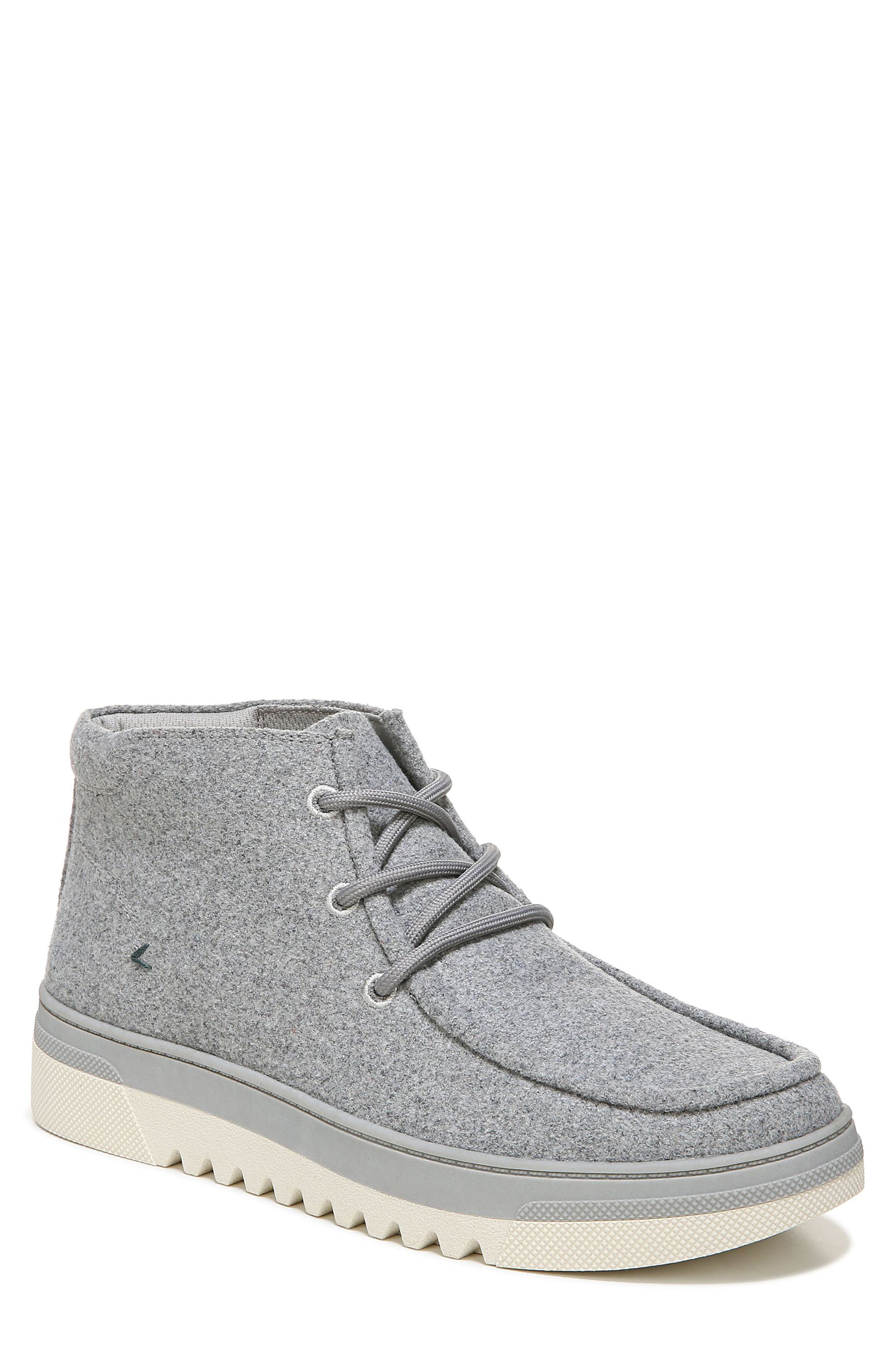 women's chukka boots with heel