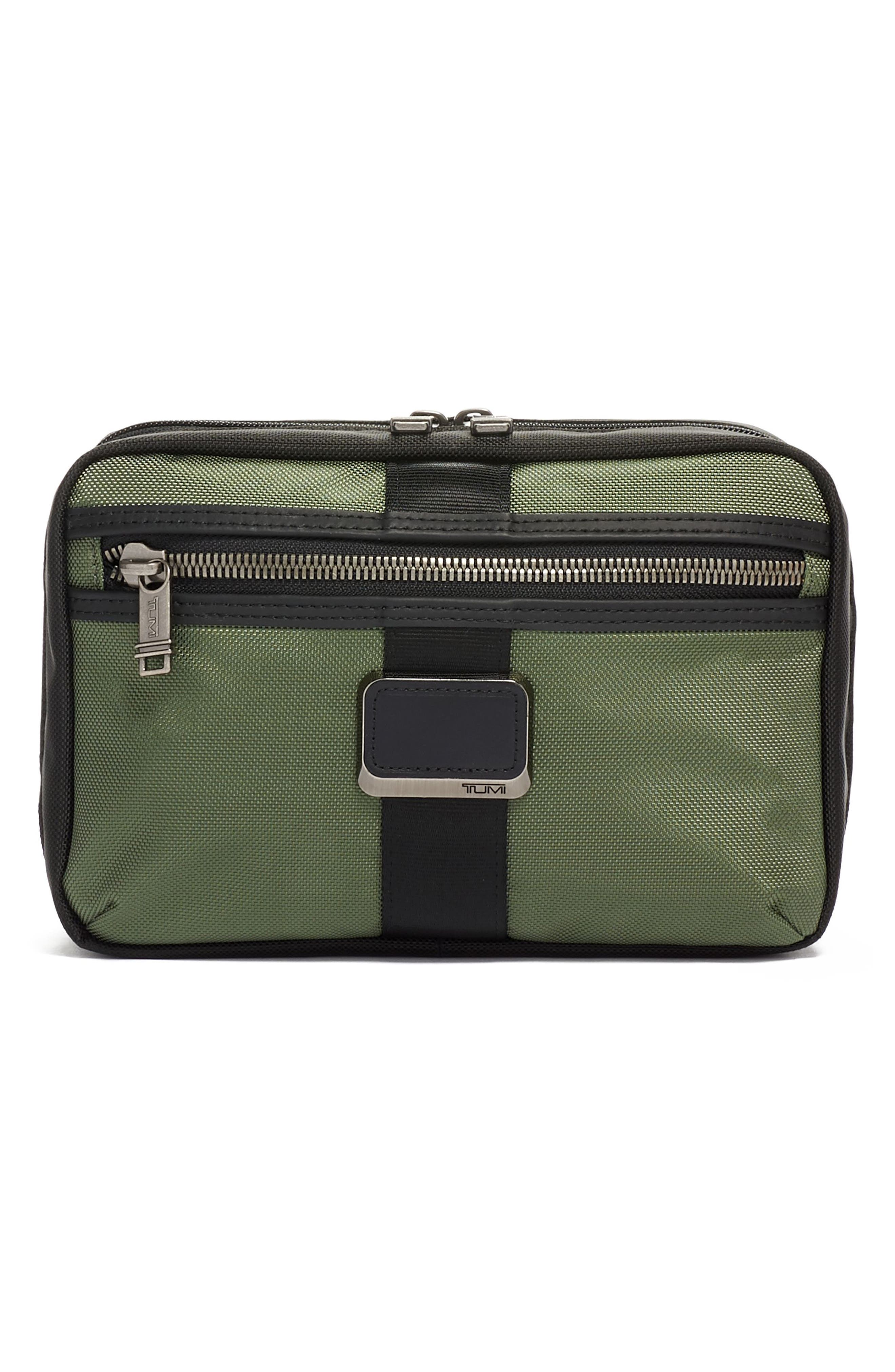 tumi dopp kit