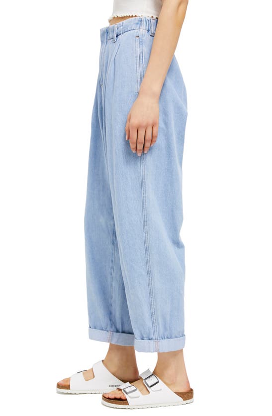 Bdg Urban Outfitters Drew Jeans In Chambray Blue