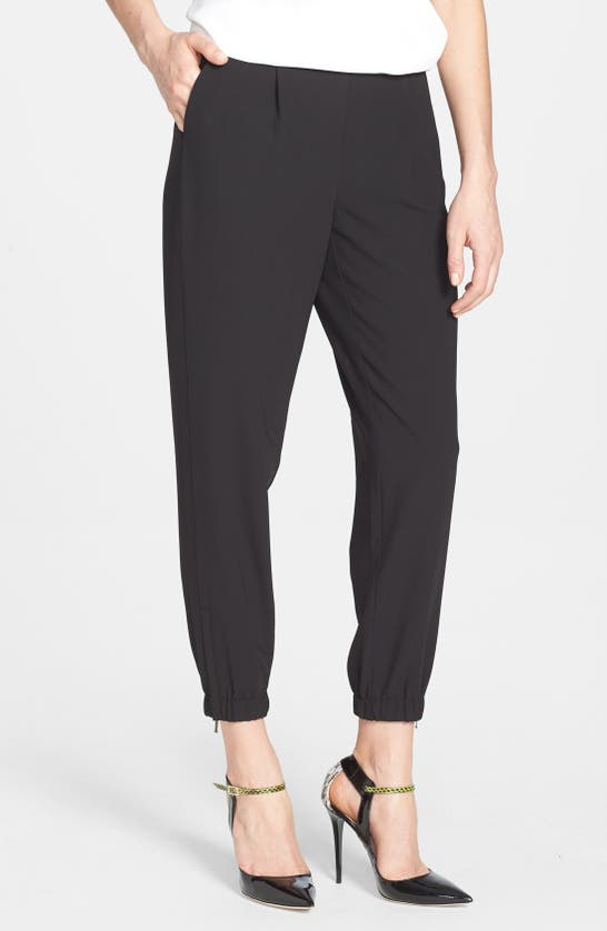 Trouve Elastic Cuff Pleated Pants In Black