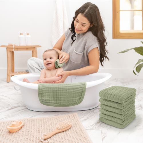Comfy Cubs Muslin Washcloths In Sage