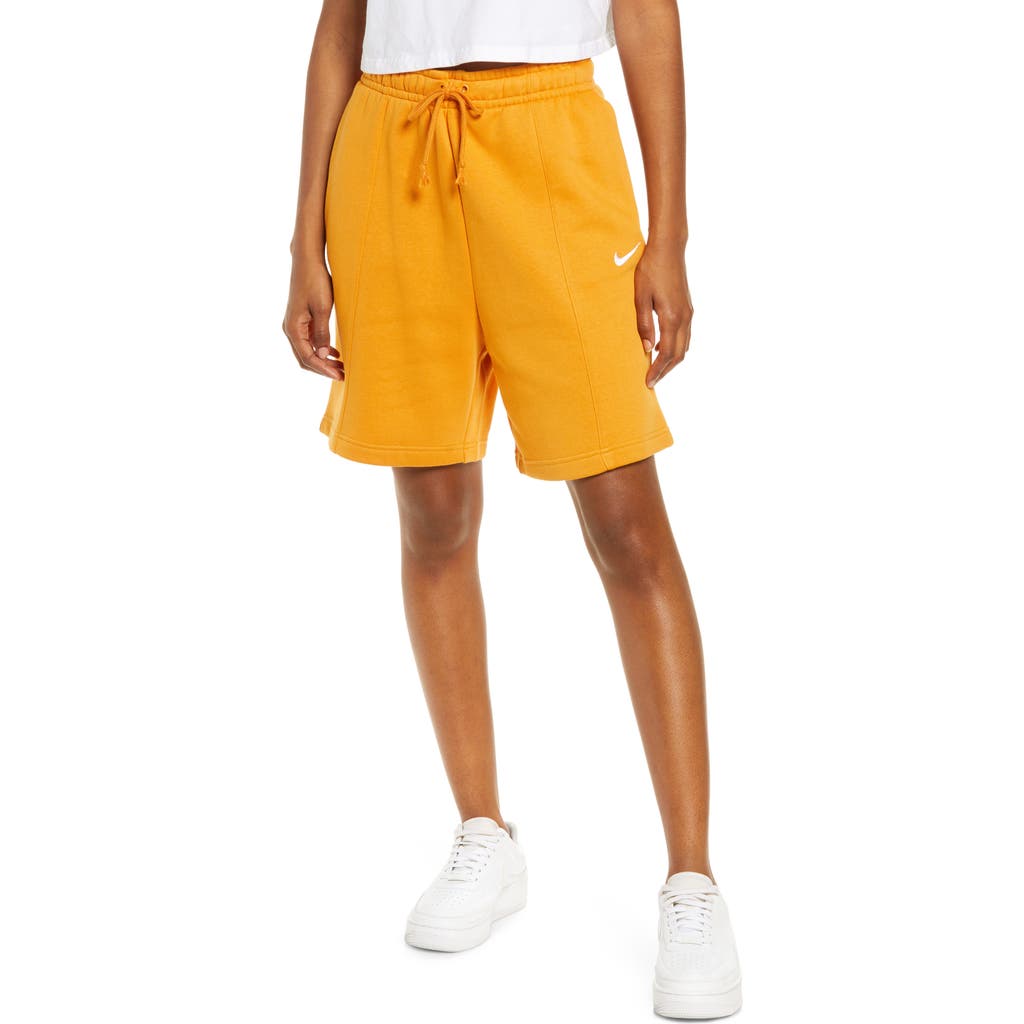 Nike Sportswear Essential Fleece Shorts In Light Curry/white