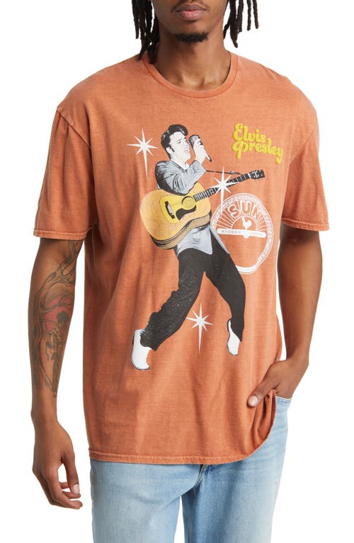 Philcos Elvis Singing Cotton Graphic T-Shirt in Orange Pigment