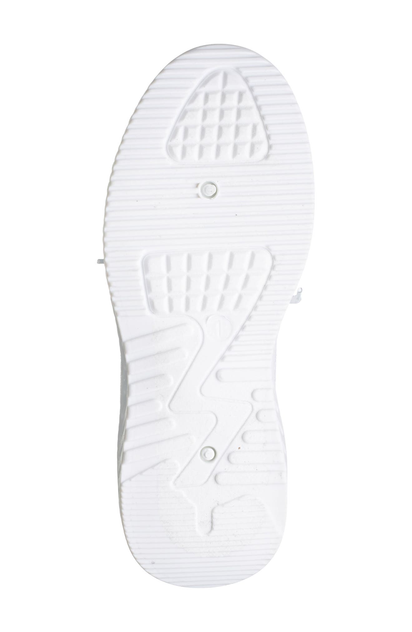 Danskin Free Knit Sneaker In White