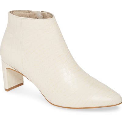 Matisse Crush Bootie, White