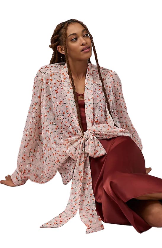 Saachi Ditsy Print Wrap In Pink