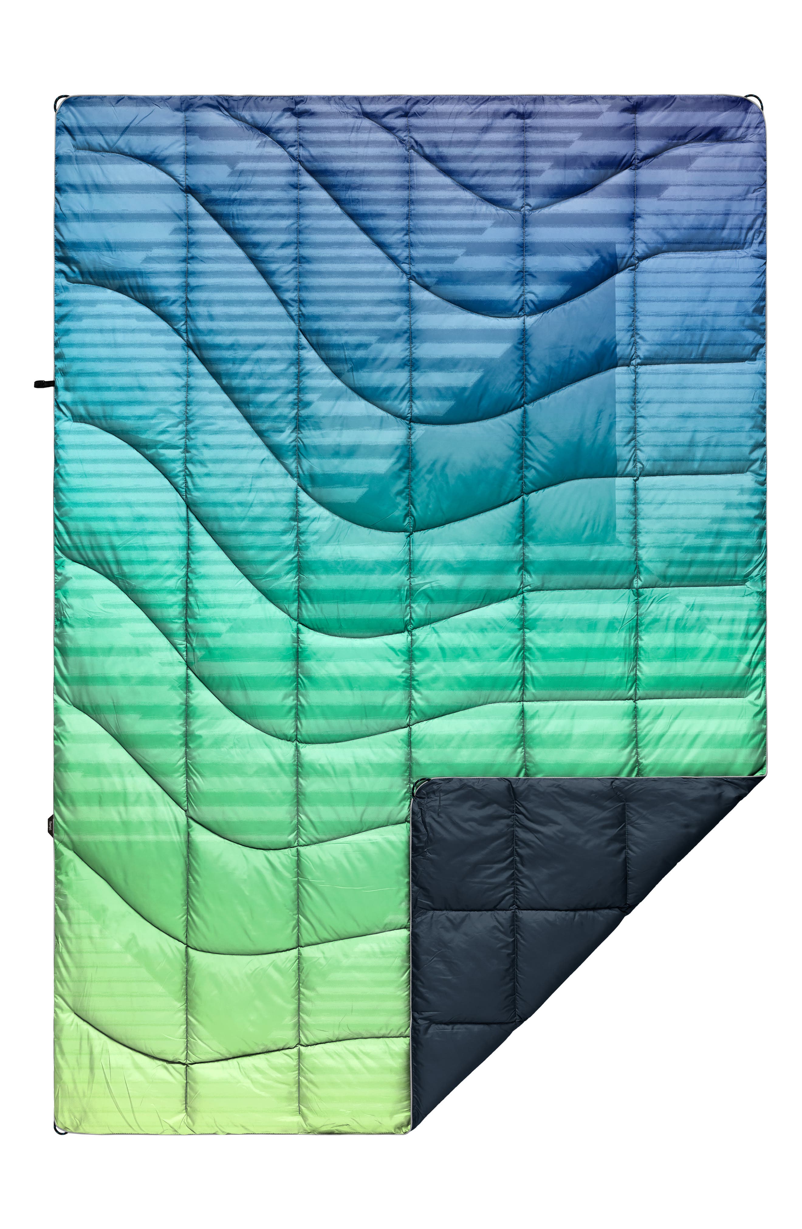 UPC 810025271305 Rumpl Nanoloft(R) Puffy Blanket in Patch Fade at