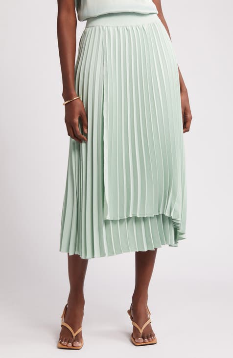 Plus Size Belted Camo Pleated Skirt - Olive