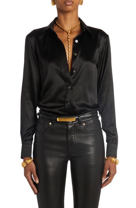 Fashion Jackson Wearing Black Long Sleeve Top Denim Jacket Reebok  Colorblock Leggings Reebok Sole Fur…