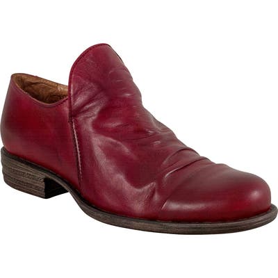 Miz Mooz Lilith Bootie, Red