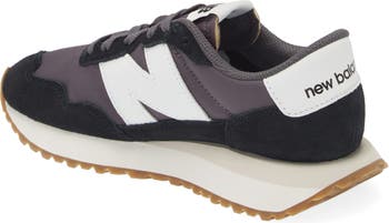 New Balance Women's 237 Retro Sneaker