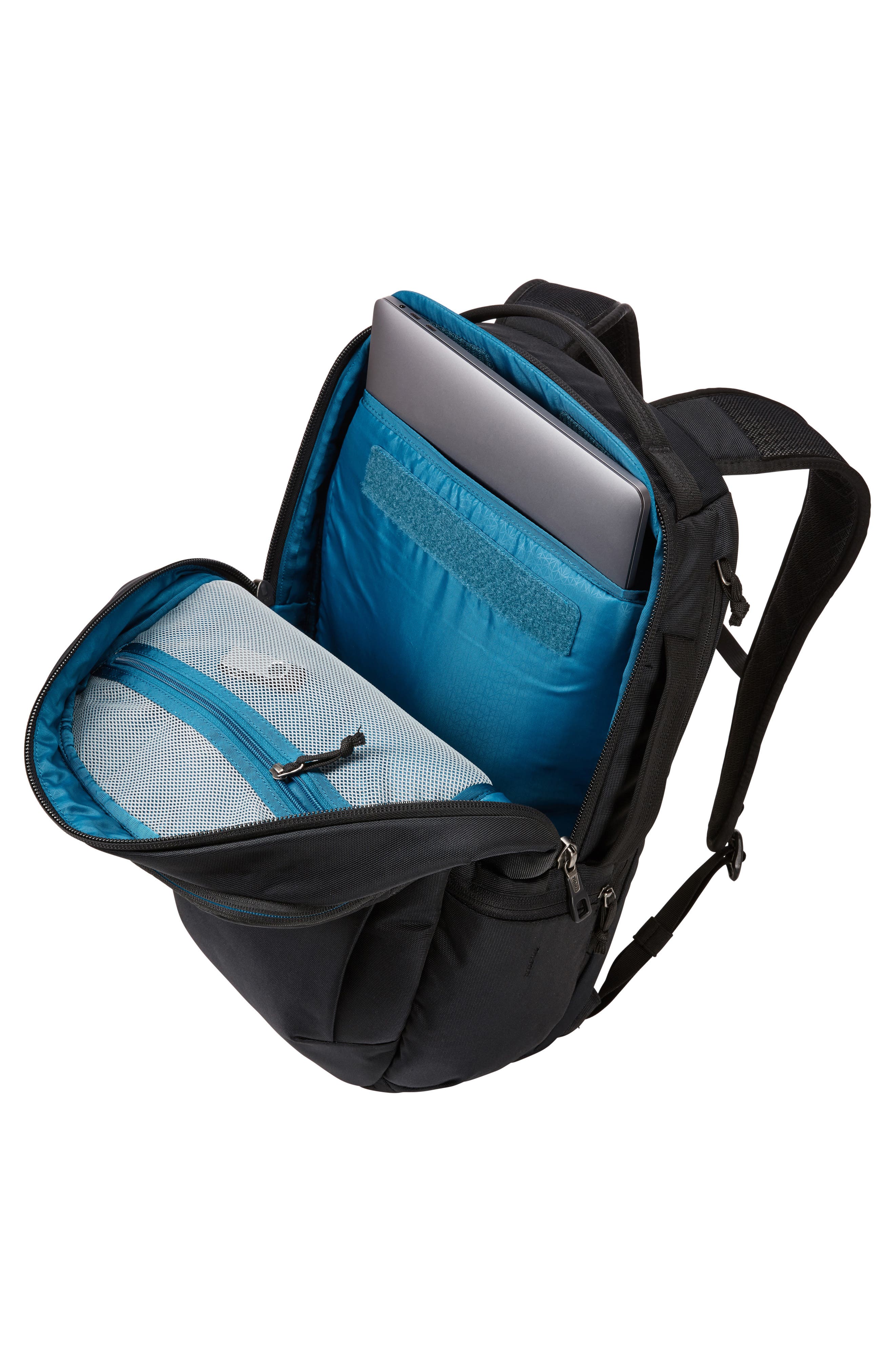 thule subterra waterproof