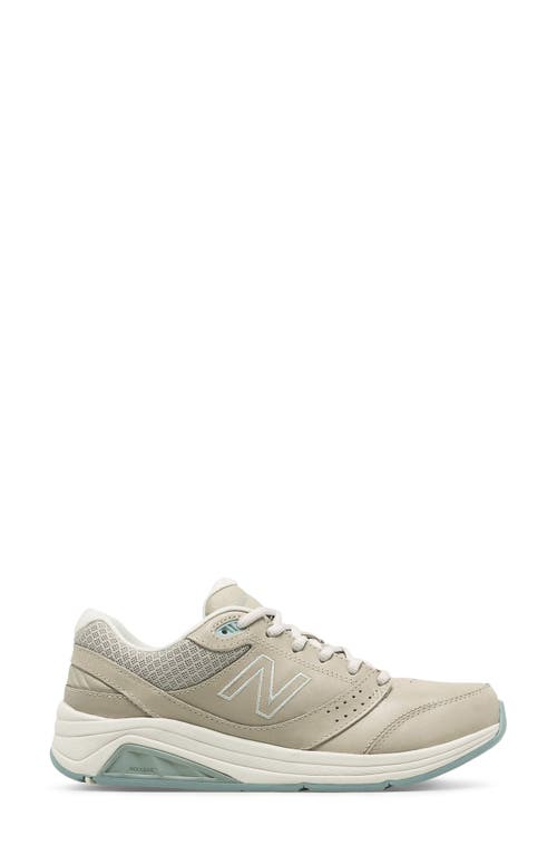 New Balance 928 V3 Walking Shoe / at