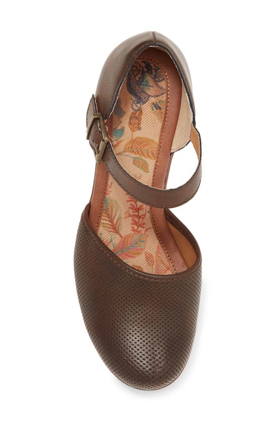 B O C Gia Chunky Platform Heel In Dark Brown