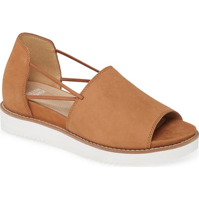 Eileen Fisher Ken Flat- Brown