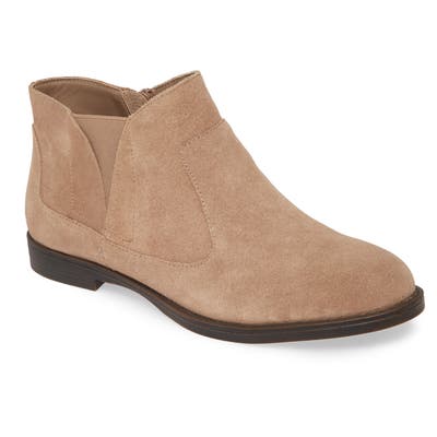 Bella Vita Rory Bootie- Brown