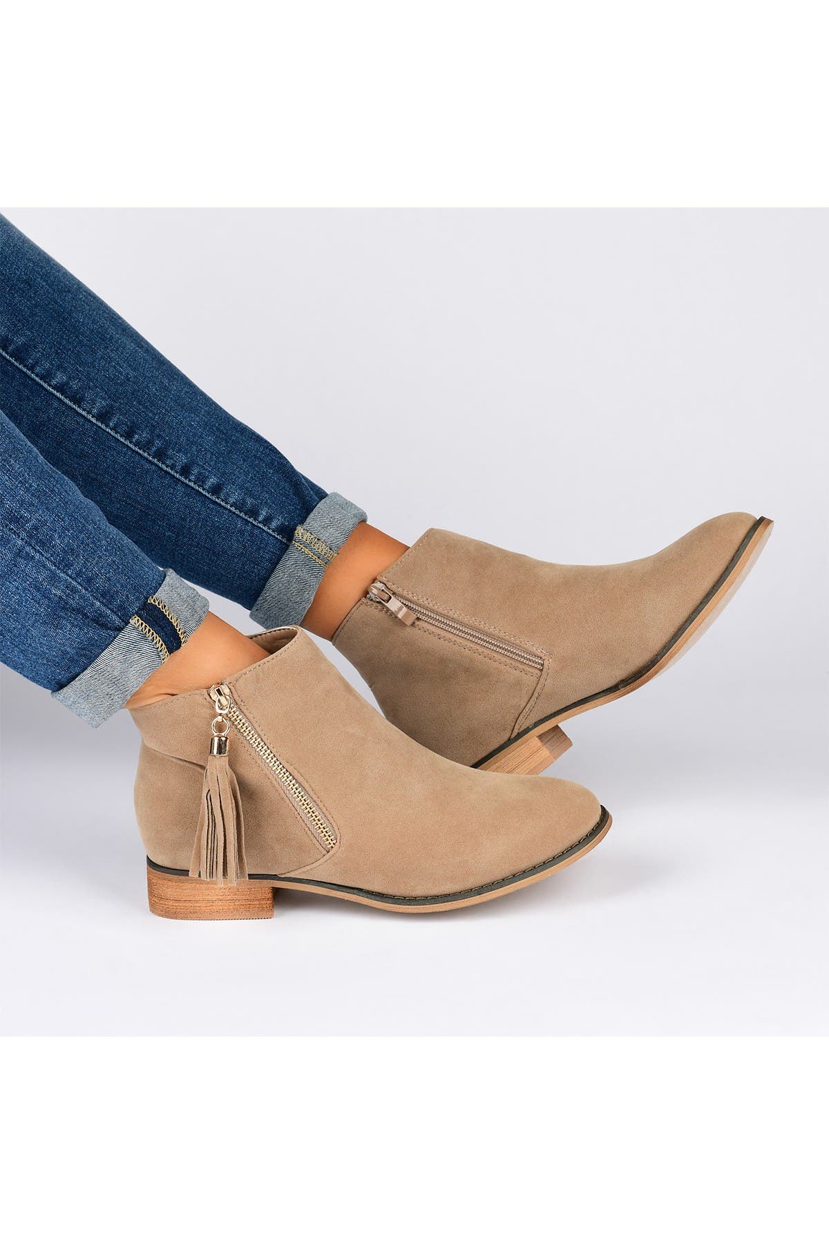 journee collection maci bootie