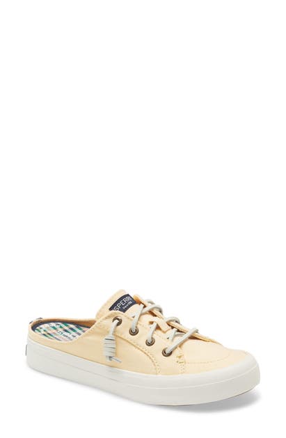 Sperry Crest Vibe Mule In Yellow Chambray Fabric