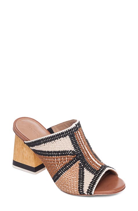 nude pointed mule