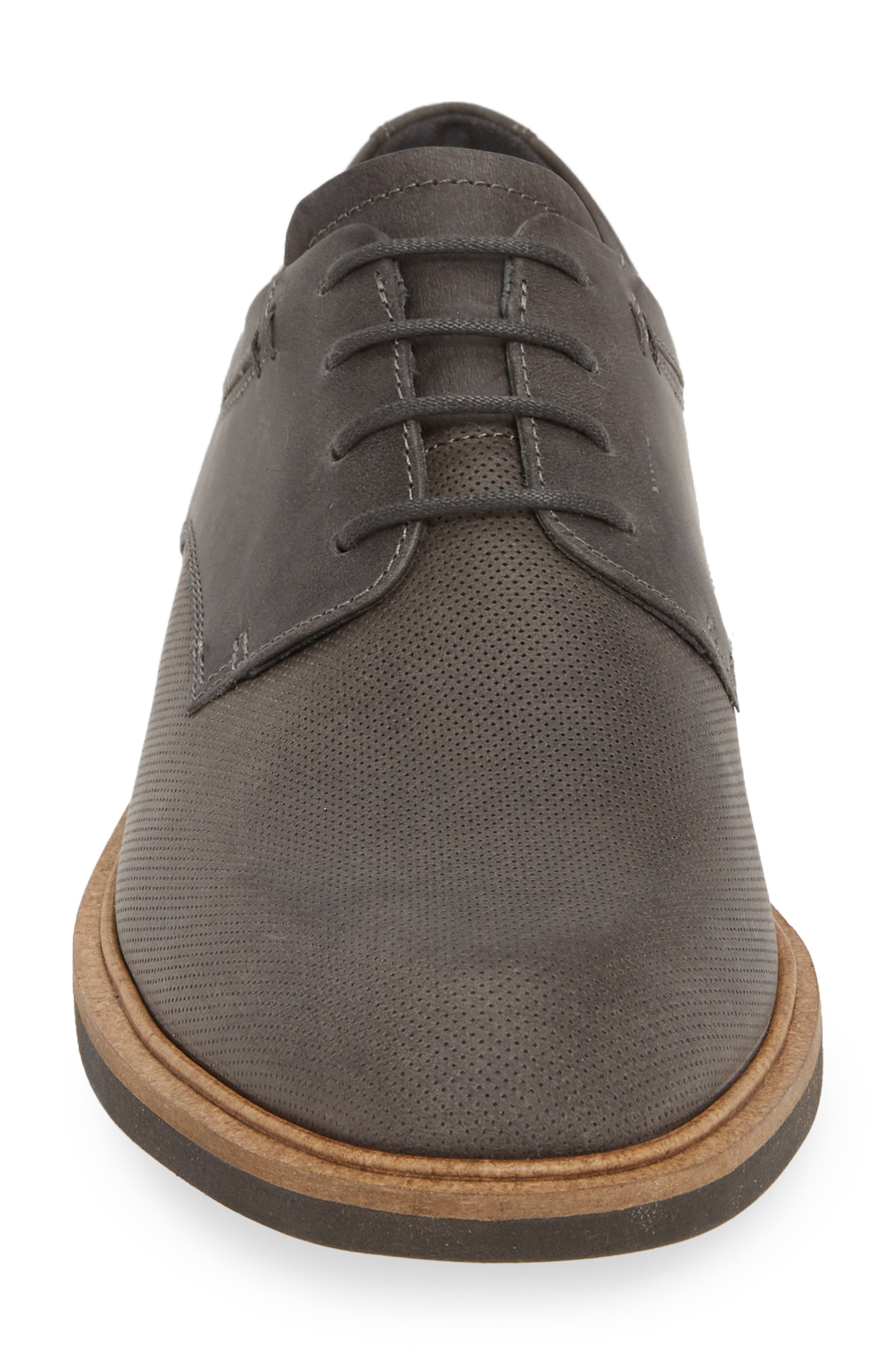 ecco vitrus plain toe derby