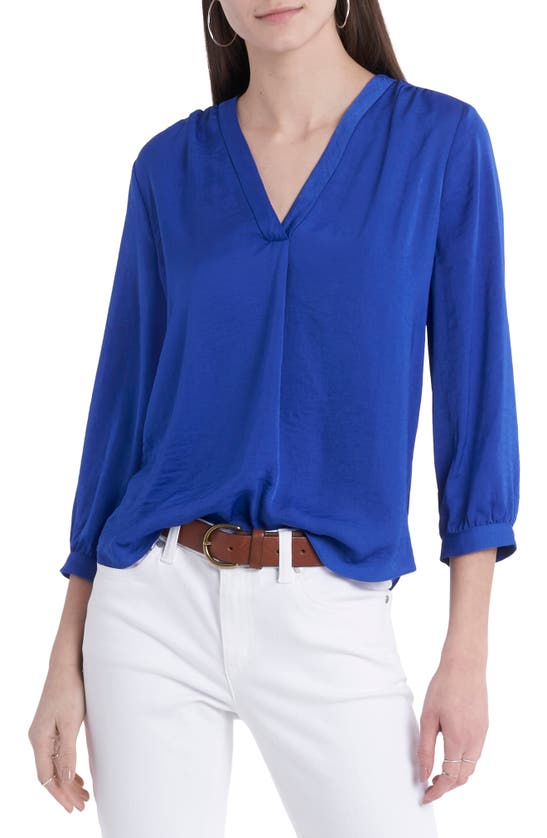 VINCE CAMUTO RUMPLE SATIN TOP