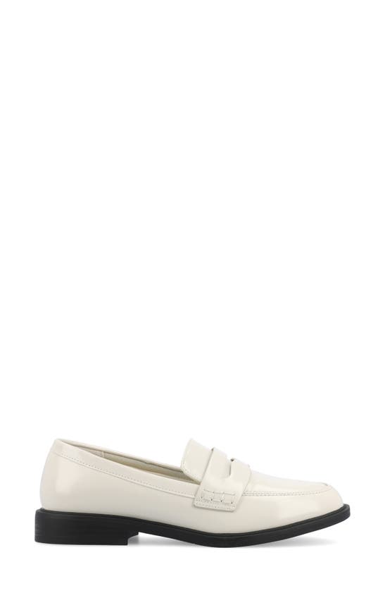Journee Collection Raichel Penny Loafer In Bone