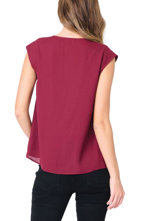 GIBSONLOOK GIBSONLOOK THE FAVORITE V-NECK SLEEVELESS TOP
