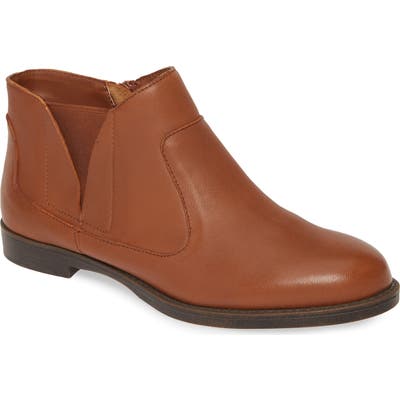 Bella Vita Rory Bootie, Brown