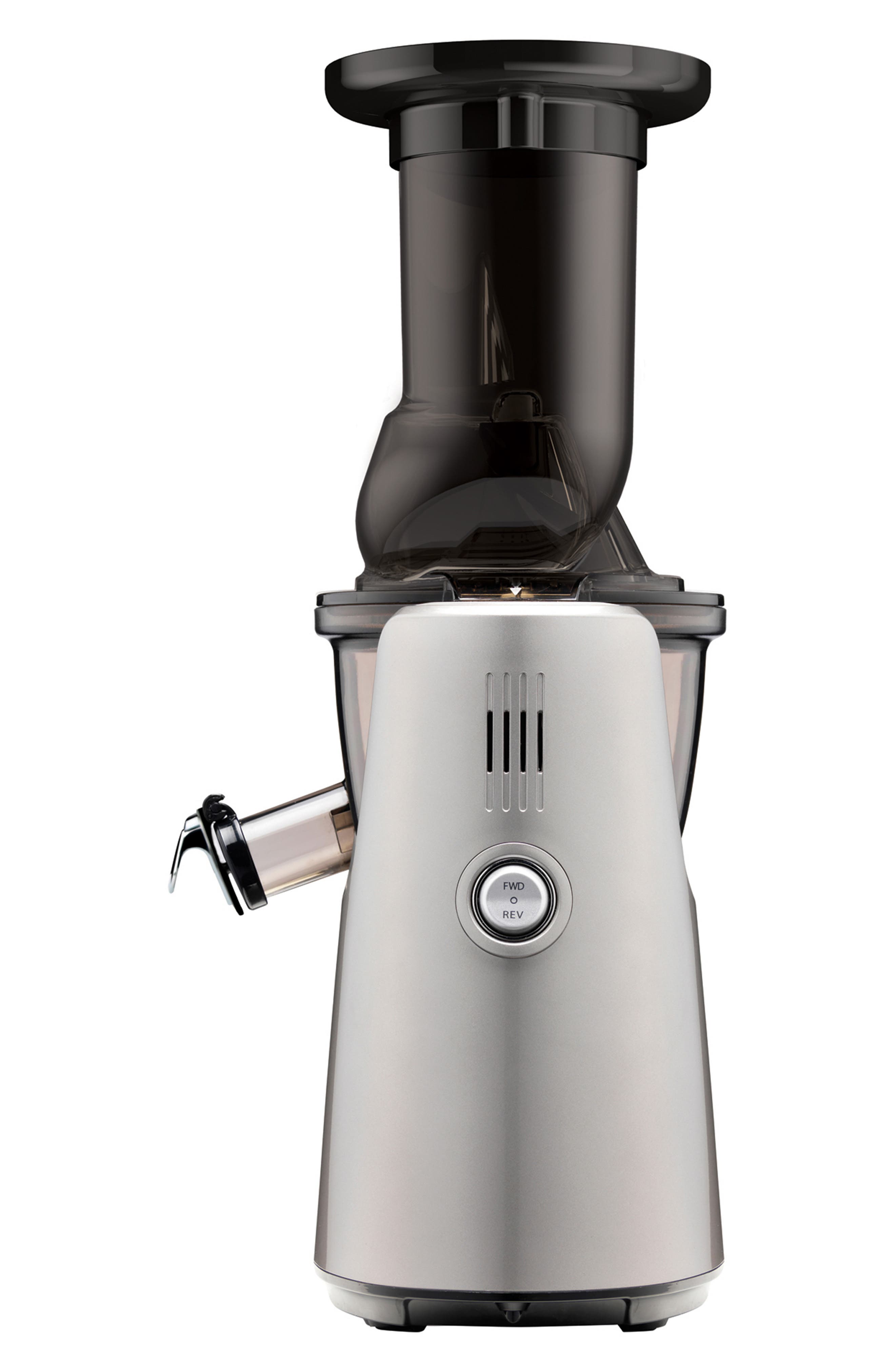 large mouthpiece and slow rotation Kuvings Juicer