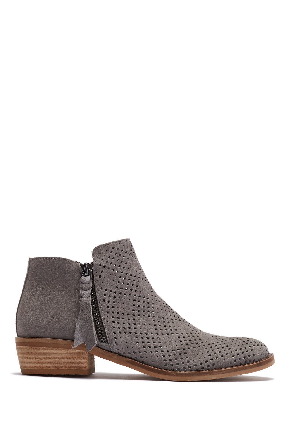 dolce vita sydnie suede ankle boot