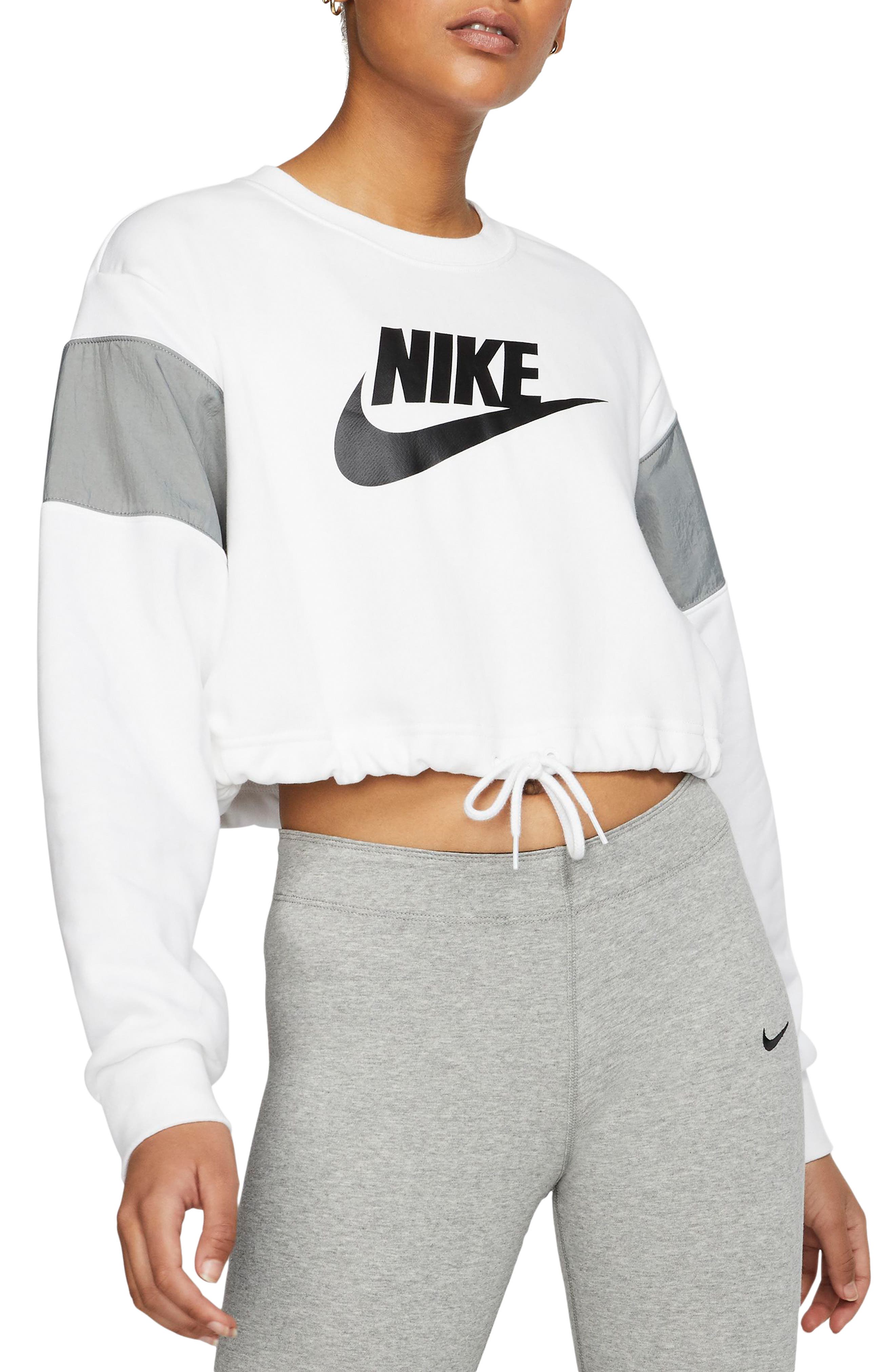 Nike Sportswear Heritage Crop Fleece 