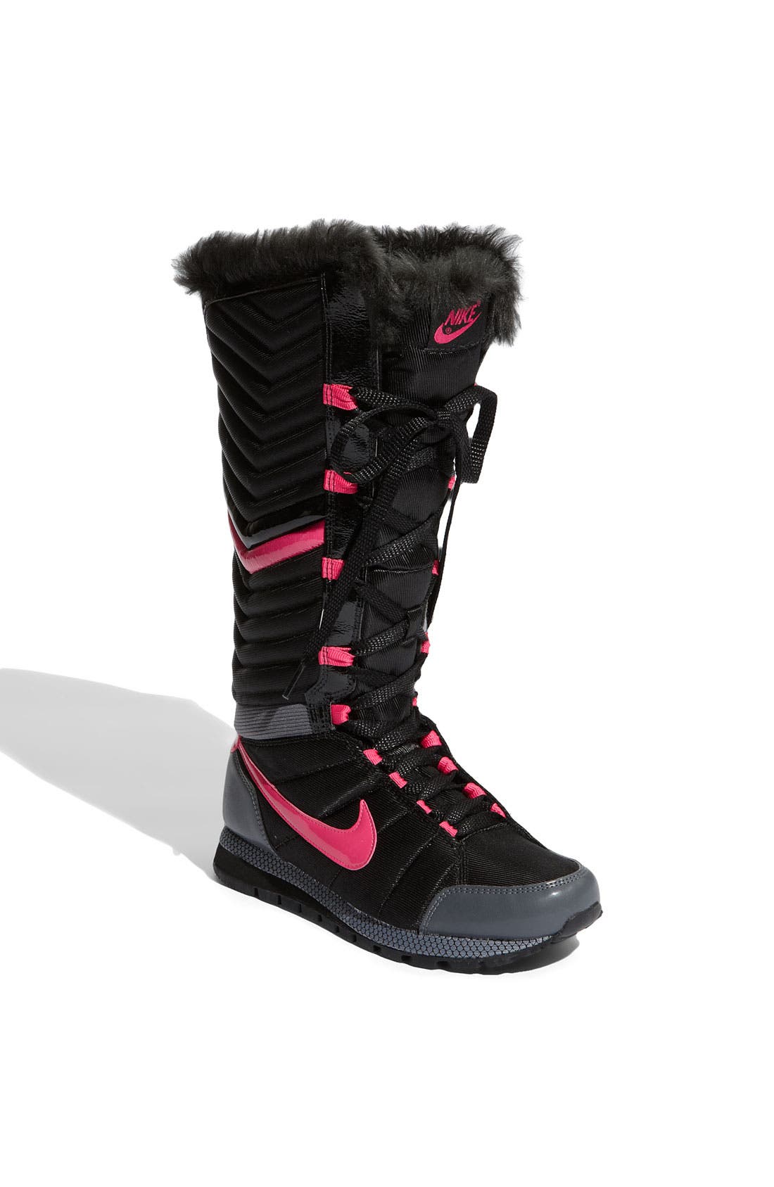 nike boots snow