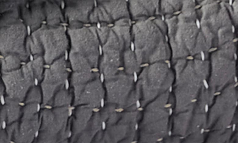 COYUCHI COYUCHI PEBBLED HANDSTITCHED ORGANIC COTTON QUILT