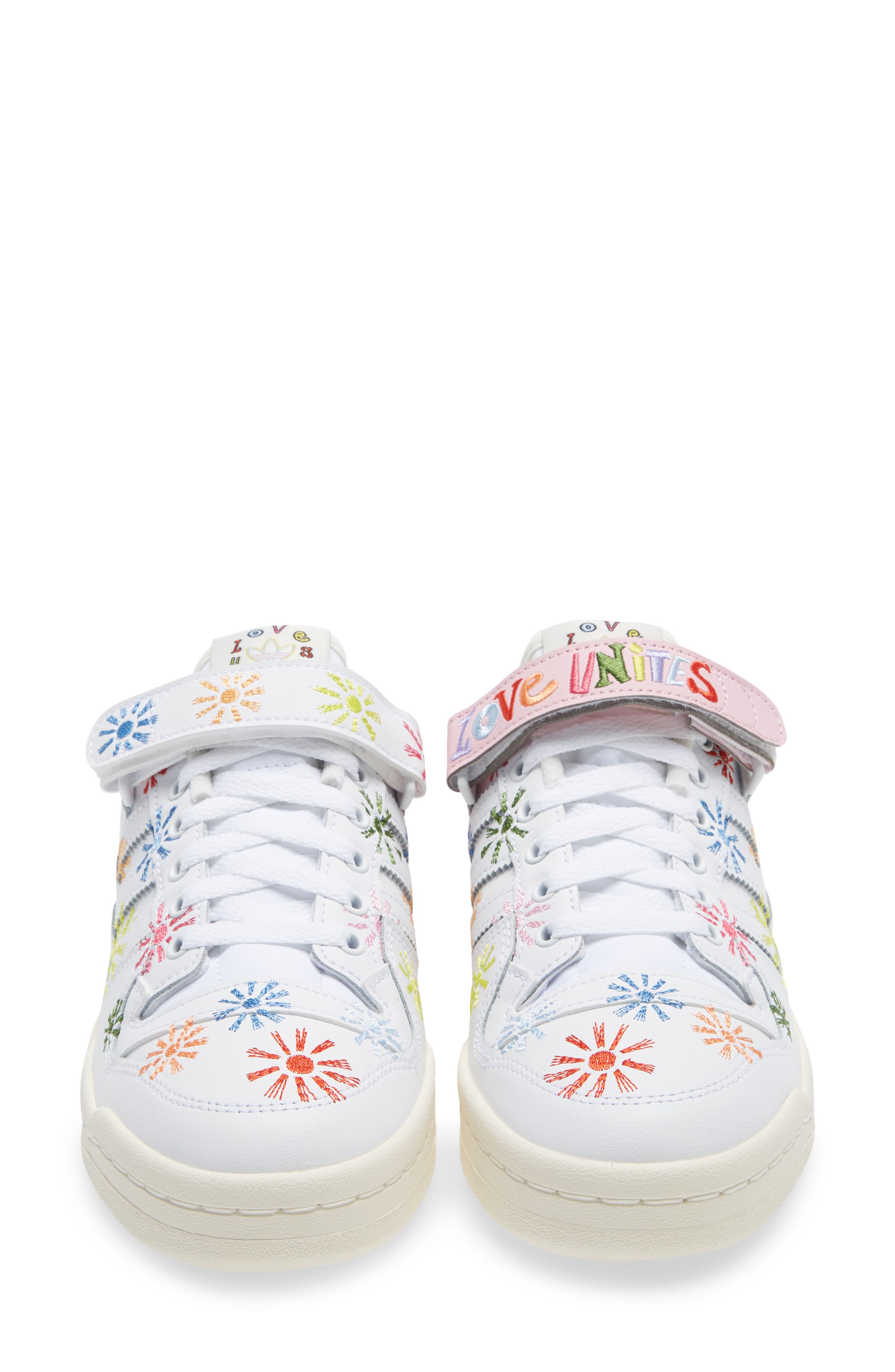 adidas forum love